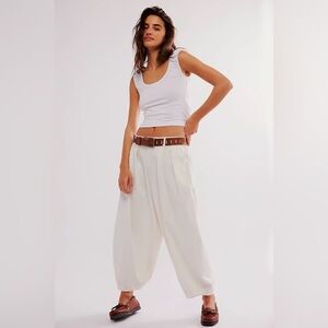 We The Free Ridley Pull-On Barrel Jeans